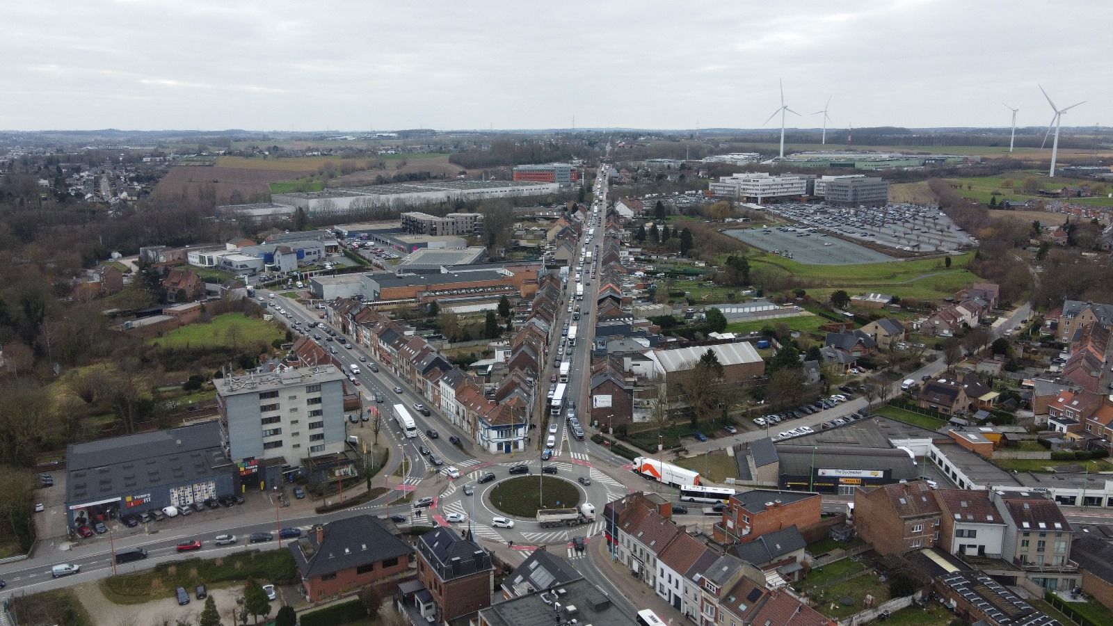 Politie waarschuwt voor drukke ochtendspits door betogende boeren | Ring