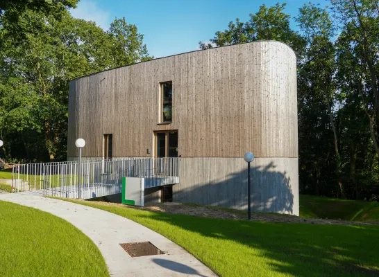 Het nieuwe paviljoen De Zevenbron op domein Destelheide