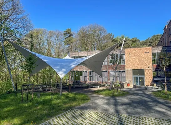 De luifel op domein Hanenbos