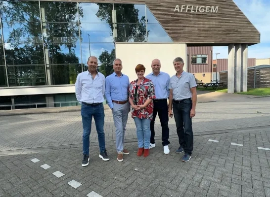 N-VA trekt in Affligem met sterk vernieuwde lijst naar de kiezer N-VA trekt in Affligem met sterk vernieuwde lijst naar de kiezer
