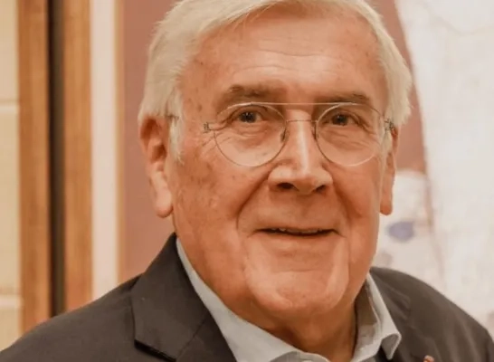 Etienne Schouppe Etienne Schouppe