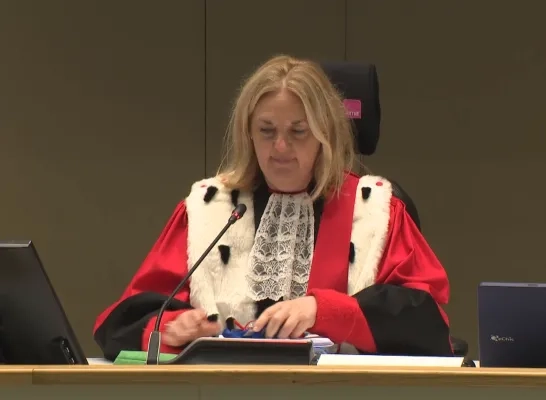 proces_aanslagen_voorzitster_massart_1.png