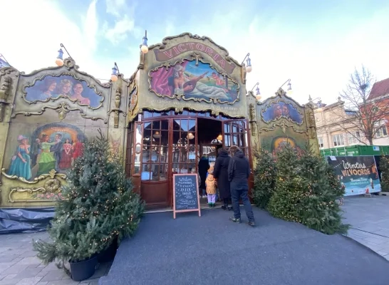 spiegeltent4.jpg