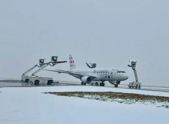 brusselsairport_sneeuw.jpg