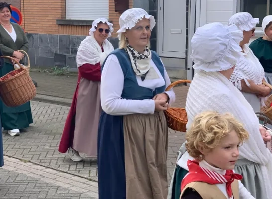 Processie Peutie Processie Peutie