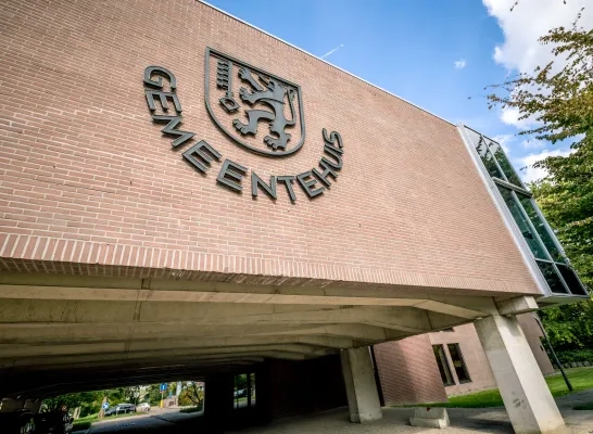 Gemeentehuis Sint-Pieters-Leeuw Gemeentehuis Sint-Pieters-Leeuw