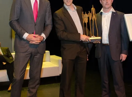 samuel_winnaar_vlaamse_jonge_ondernemer_2015.jpg