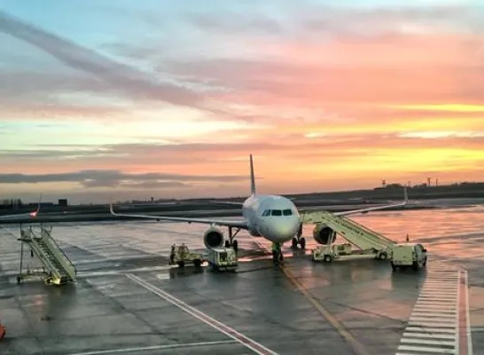 zonsopgang_luchthaven.jpg