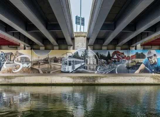 Muurschildering Kampenhout-Sas doet denken aan het gehucht van weleer Muurschildering Kampenhout-Sas doet denken aan het gehucht van weleer