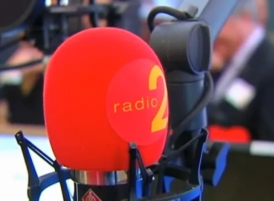 radio_2.jpg