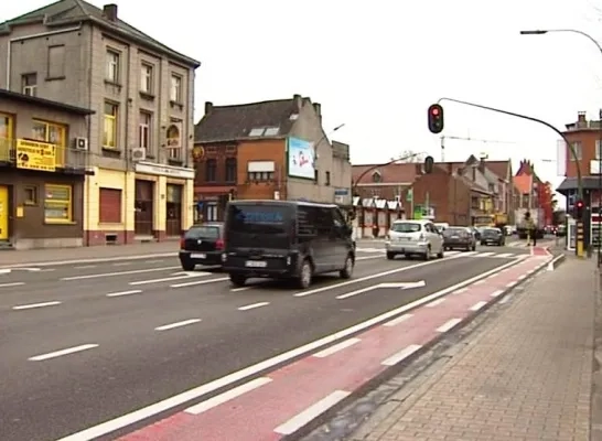 halle_2.jpg