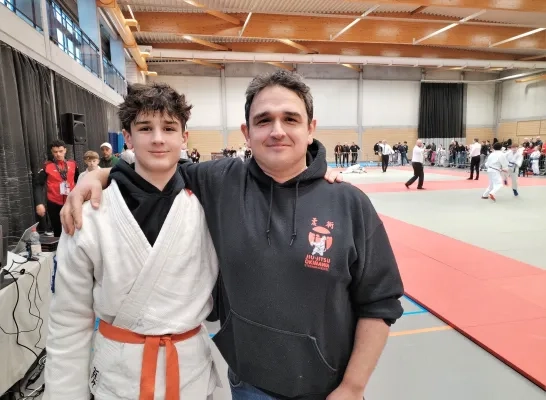Noyan Baldemir presteert sterk op jiu jitsu-kampioenschap van Okinawa Steenokkerzeel