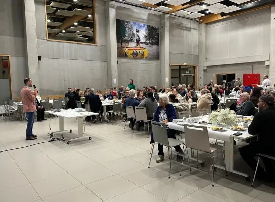 150 mensen braken gisterenavond de vasten 150 mensen braken gisterenavond de vasten