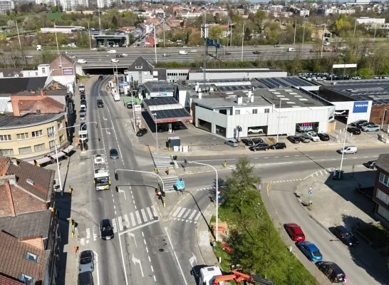 Herinrichting druk kruispunt in Zellik Herinrichting druk kruispunt in Zellik