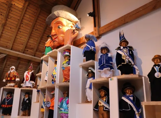 Expo Van Akarova tot Thevenet