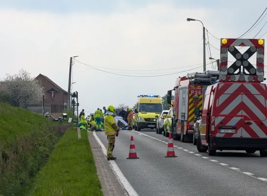 Ongeval in de Langestraat in Pajottegem Ongeval in de Langestraat in Pajottegem