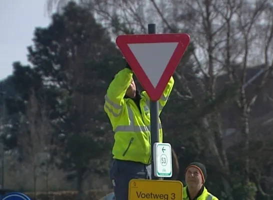 verkeersbord_2_zaventem.jpg