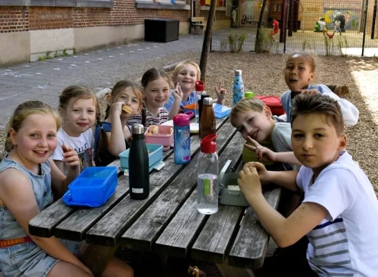 Halle ziet plan om gezonde schoolmaaltijden mee te bekostigen niet zitten: “Een te grote slok uit het budget”