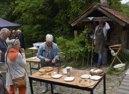 De bakoven is open tijdens Felix dorp De bakoven is open tijdens Felix dorp