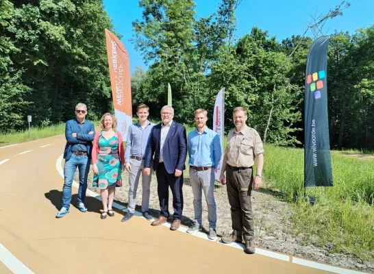 De Ravaartstraat in Vilvoorde wordt feestelijk geopend