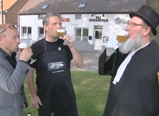 gronckelbier_drinken.png