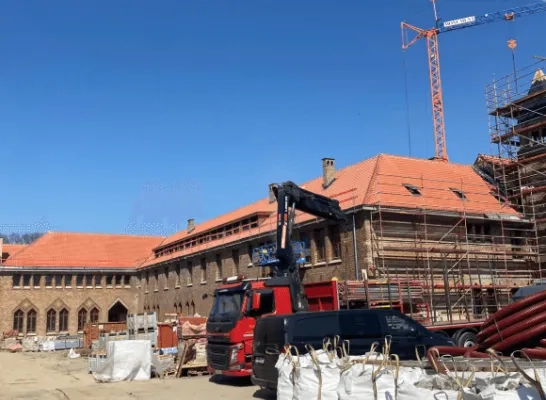 Klooster wordt opvangplek voor kwetsbare jonge gezinnen in Kraainem: “Eerste stap naar een nieuwe toekomst” Klooster wordt opvangplek voor kwetsbare jonge gezinnen in Kraainem: “Eerste stap naar een nieuwe toekomst”