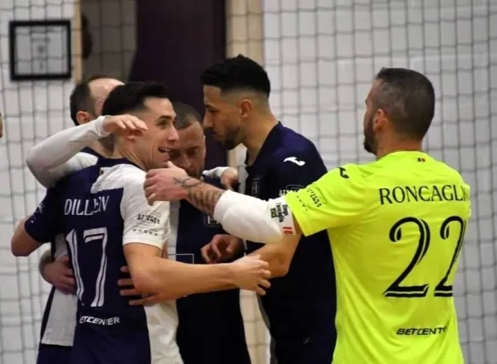 Oppermachtig RSCA Futsal