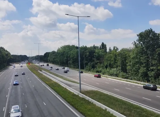 Grote asfalteringswerken op Brusselse ring tussen Beersel en Halle