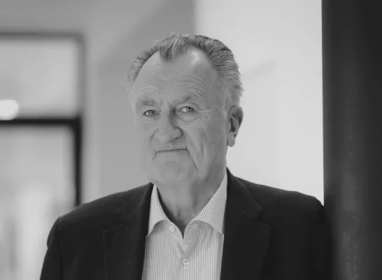 Tony De Pauw Tony De Pauw