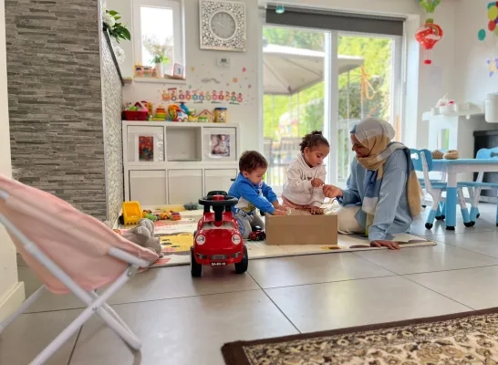 Loubna start vandaag als onthaalmoeder in Machelen