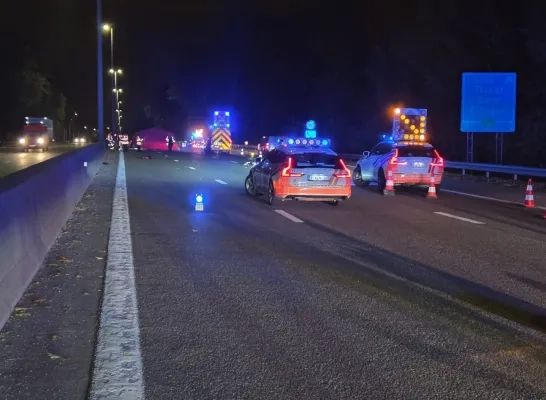 Motard overlijdt na aanrijding op E40 in Ternat Motard overlijdt na aanrijding op E40 in Ternat