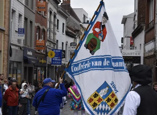 3e editie Vontjesstoet trekt door Halle