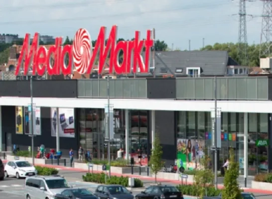 media_markt_shopping_pajot.jpg