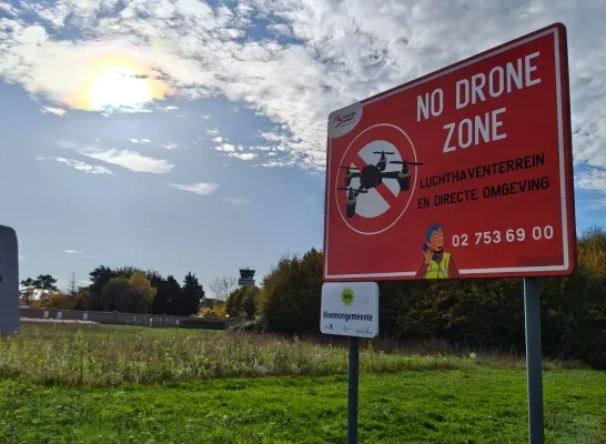 Burgemeester van Steenokkerzeel Kurt Ryon: “Drones boven luchthaven mogen niet leiden tot paniek bij omwonenden”