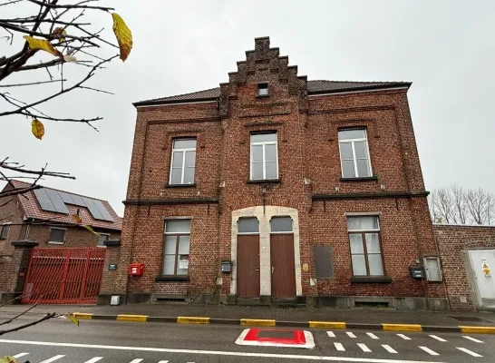 N-VA+ Lennik niet te spreken over verkoop van oud gemeentehuis van Gaasbeek