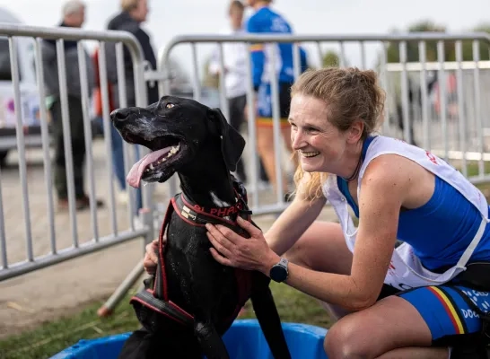 Karin en dochter Kirsten uit Opwijk zijn kampioenen in bikejöring