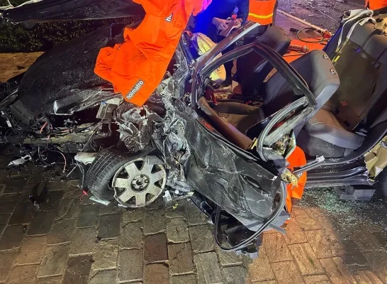 Zwaar verkeersongeval op Edingsesteenweg: vier gewonden, ook brandweerman raakt gekwetst