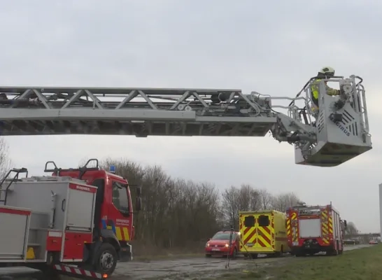 Wateroefening Brandweer Houtkaai.png