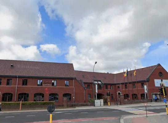 Vzw ‘de Rand’ start een juridische procedure omdat de Franse Gemeenschap subsidies verstrekt aan Franstalige vzw’s in Vlaanderen.