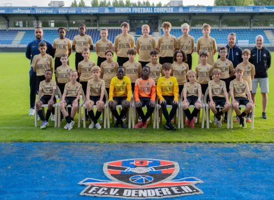 Jonge regiogenoten van U12 FC Dender nemen deel aan bekendste jeugdtornooi van VS