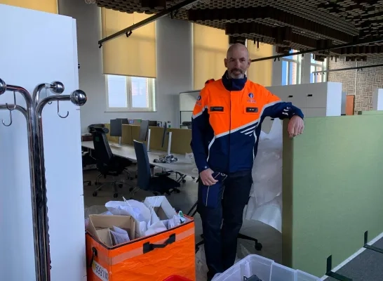 Korpschef Filip Van Steenbergen van KASTZE op de nieuwe tijdelijke locatie voor de politiezone