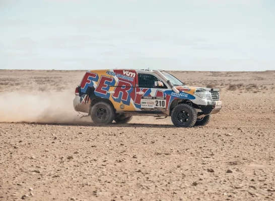 Team Feryn in de woestijin