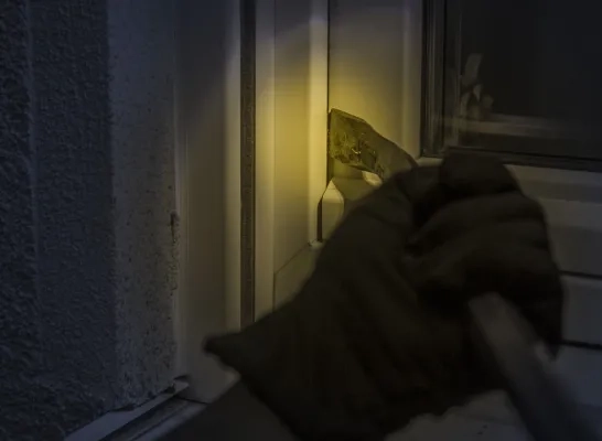 Poging tot inbraak met koevoet