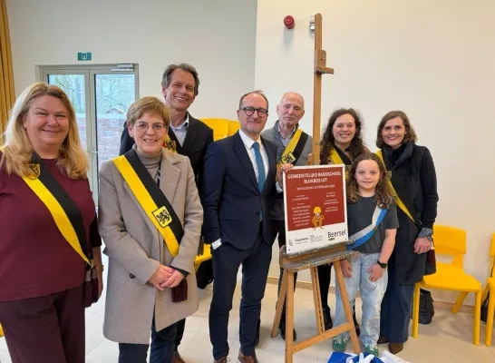 Het gemeentebestuur, de kinderburgemeester en minister Ben Weyts openen Blokbos