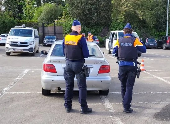 Controleactie Halle-Vilvoorde lokale en federale politie 