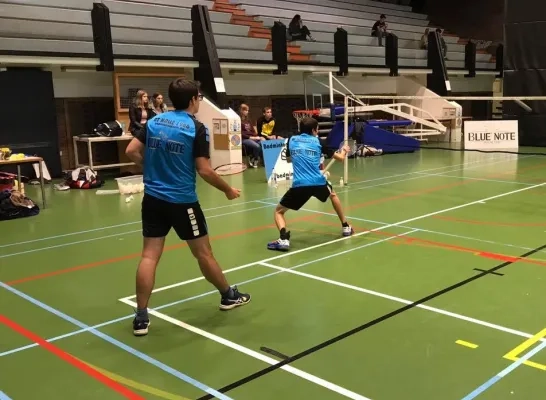 badmintonteamhalle86.jpg