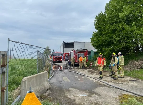 Brand in loods in Sint-Pieters-Leeuw