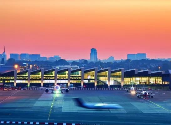 brussels_airport_nacht.jpg