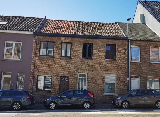 uitgebrand_huis_sswoluwe.jpg