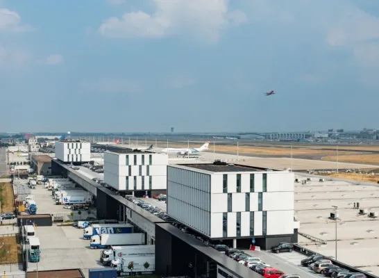 Brucargo West